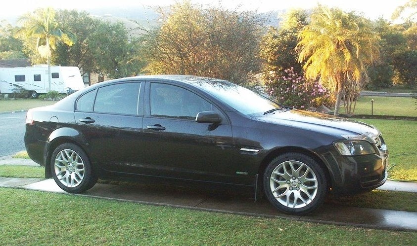2010 Holden COMMODORE INTERNATIONAL