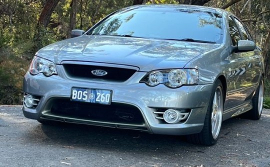 2003 Ford XR 8