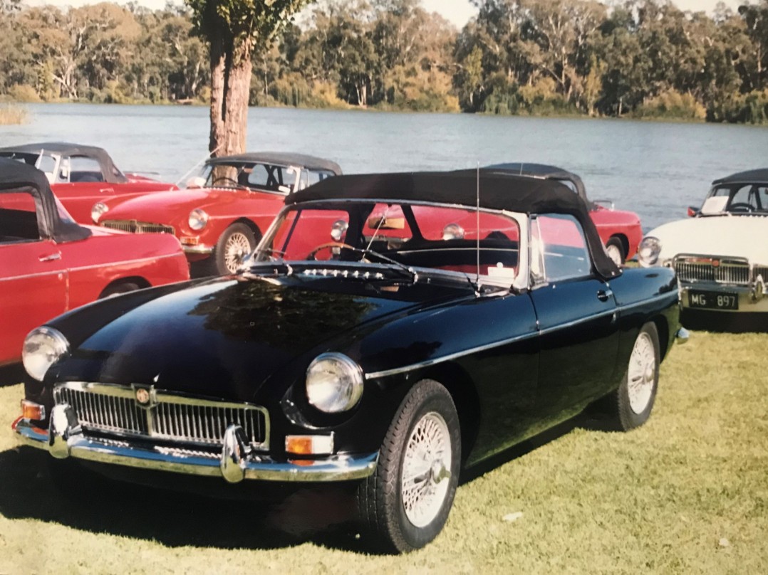 1963 MG B