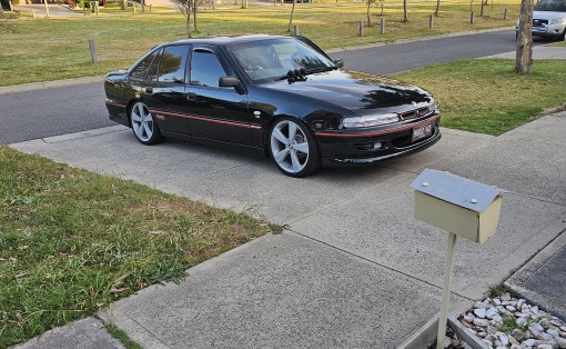 1995 Holden COMMODORE