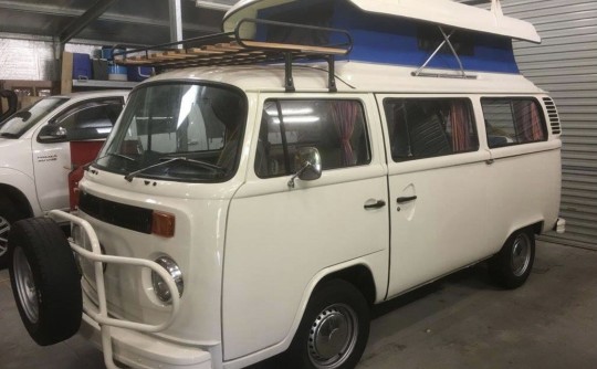 1976 Volkswagen KOMBI