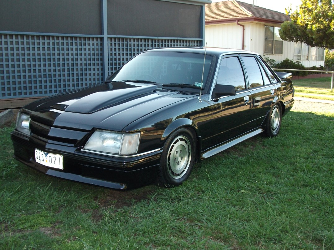 1985 Holden COMMODORE