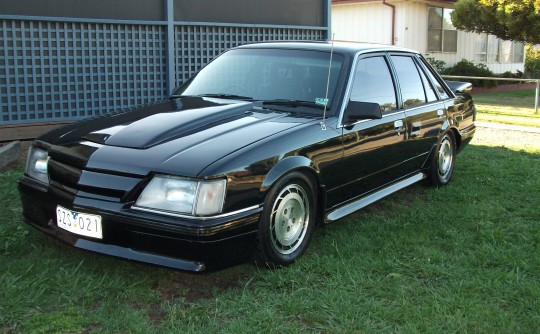 1985 Holden COMMODORE