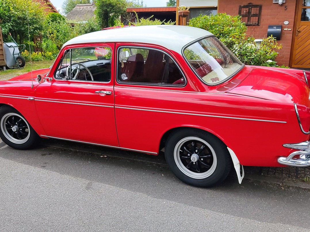 1969 Volkswagen 1600 DELUXE TYPE 3