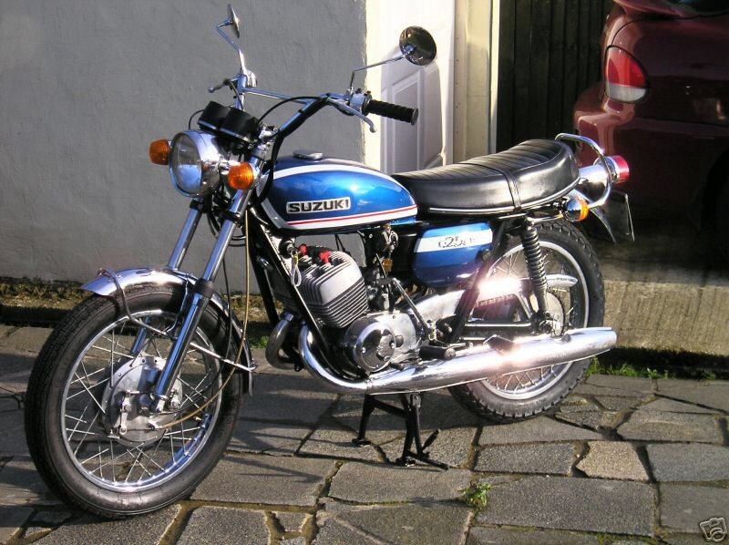 1975 Suzuki 250 twin