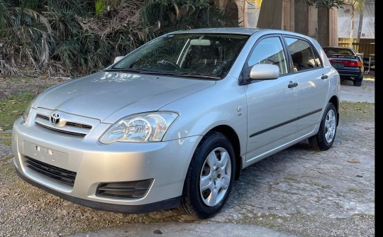 2004 Toyota COROLLA