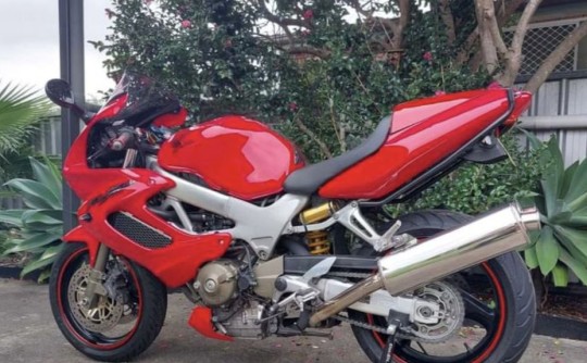 2005 Honda 996cc VTR1000F (FIRESTORM)