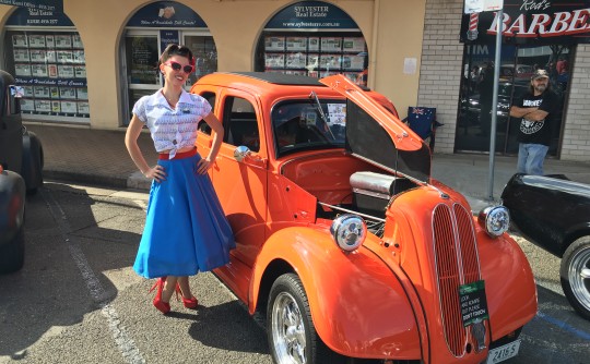 1937 Ford 7W