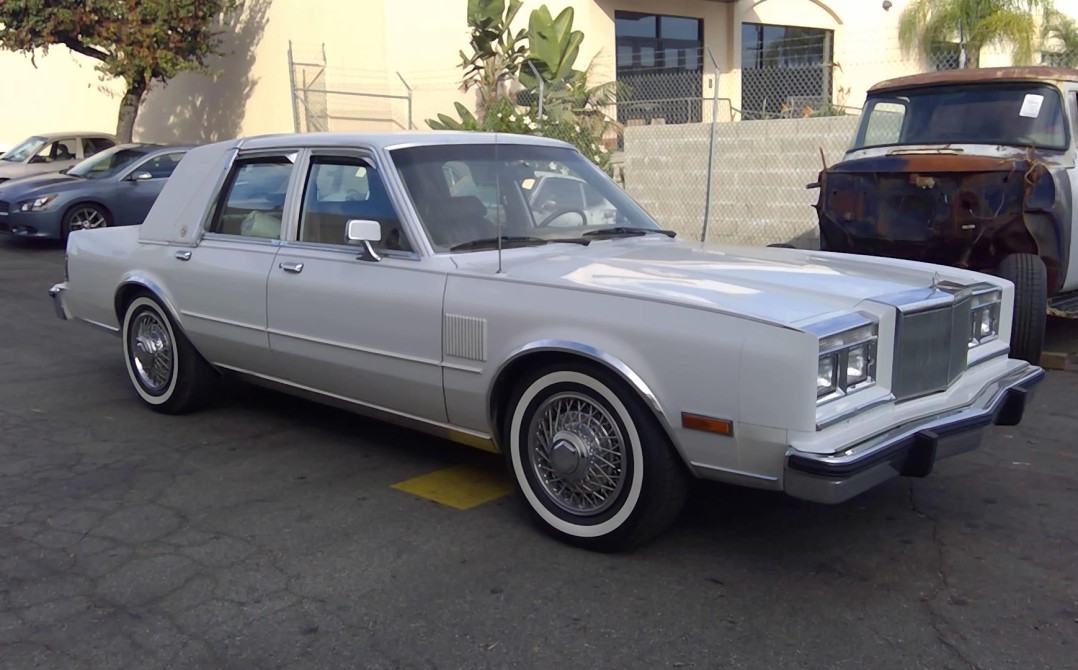 1987 Chrysler Fifth Avenue