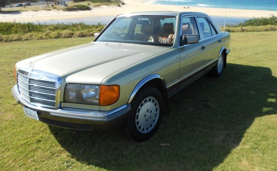 1987 Mercedes-Benz 380SE