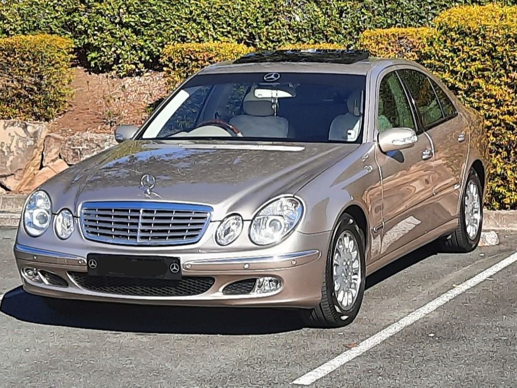 2003 Mercedes-Benz E320 Elegance