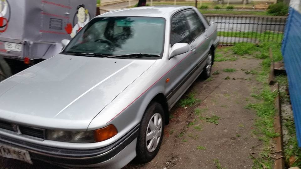 1992 Mitsubishi GALANT SE