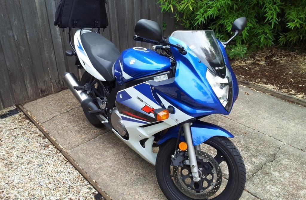 2010 Suzuki 487cc GS500F (FULL FAIRING)