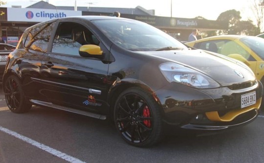 2012 Renault Clio RS Red Bull