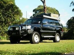 2000 Toyota LANDCRUISER (4x4)