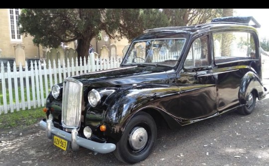 1956 Austin Princesss Hearse