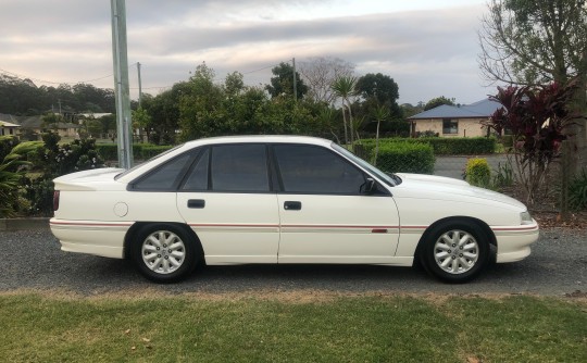 1990 Holden VN SS