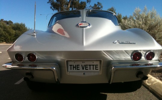 1963 Chevrolet CORVETTE STINGRAY