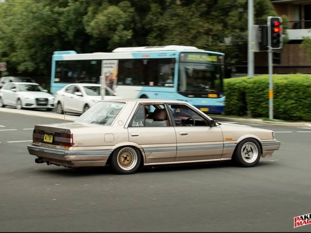 1988 Nissan SKYLINE