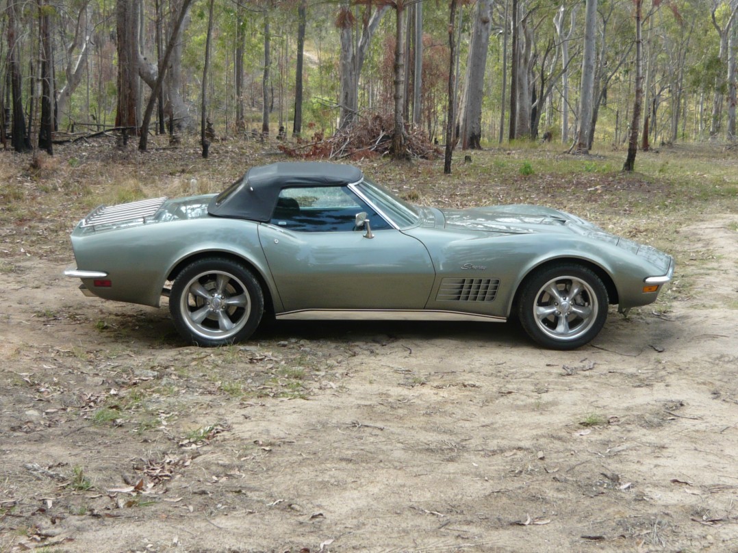 1972 Chevrolet CORVETTE STINGRAY