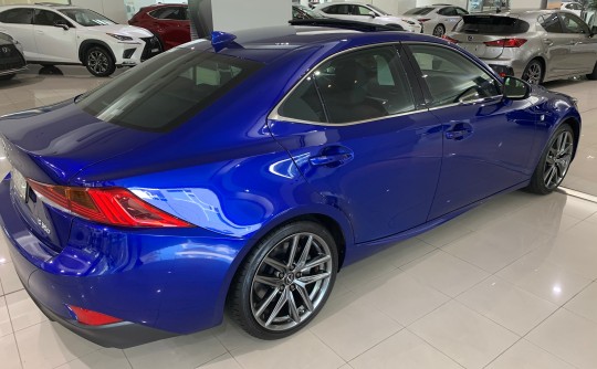 2019 Lexus IS 350 F sport