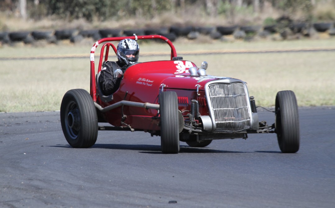 1935 Ford V8 Special