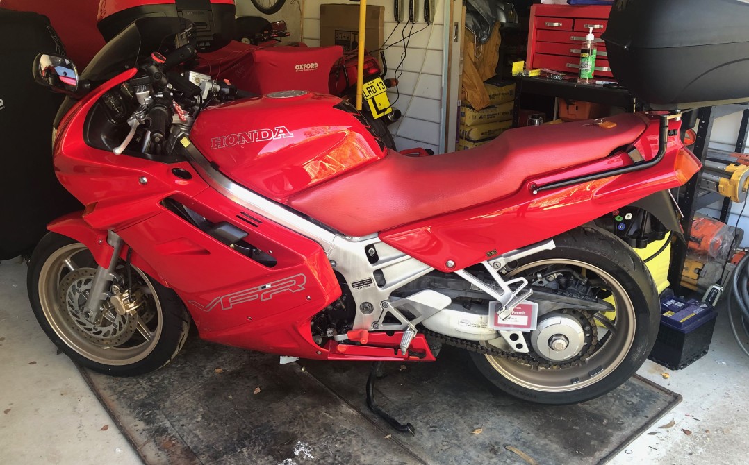 1993 Honda 748cc VFR750F