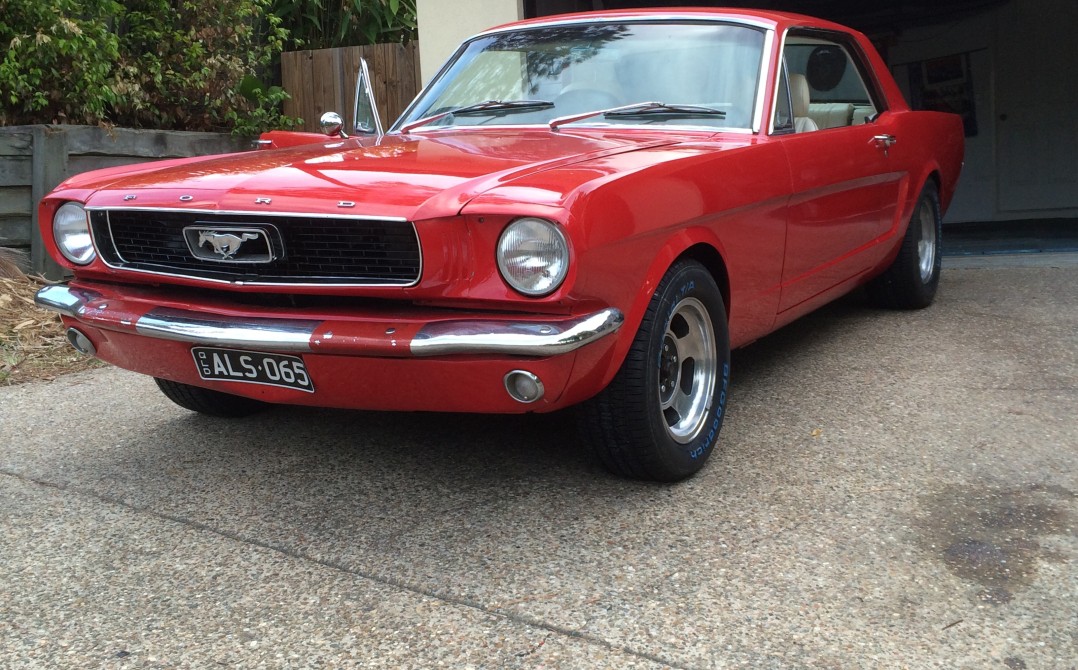 1965 Ford MUSTANG