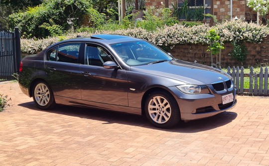 2007 BMW 320i