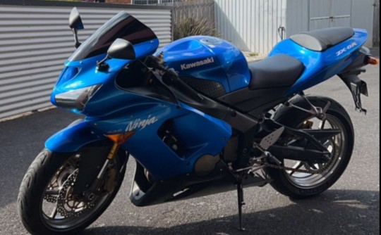 2005 Kawasaki 636cc ZX-6R (ZX636) NINJA