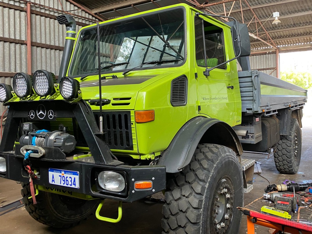 1986 Mercedes-Benz Unimog 1700L