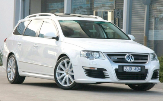 2010 Volkswagen Passat R36