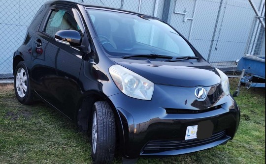 2009 Toyota IQ