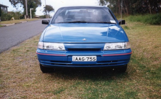 1992 Holden VP S pack