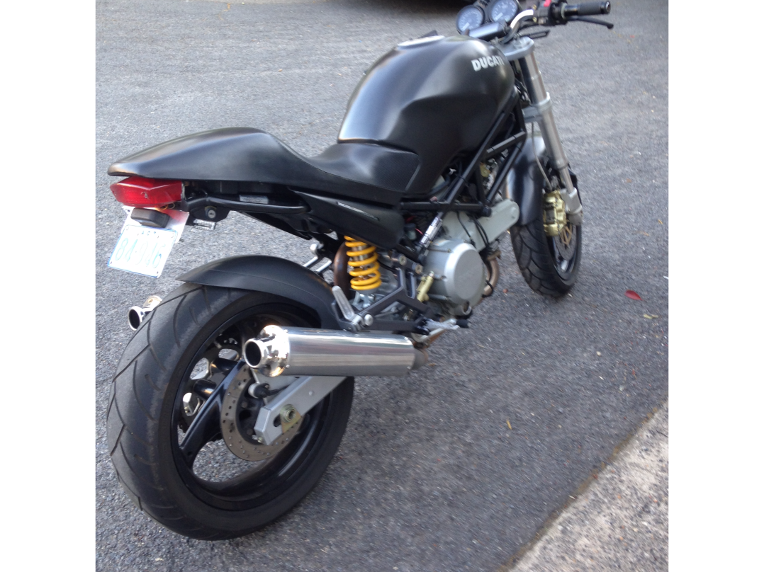 2005 Ducati monster 620ie