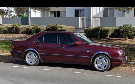 1996 Mercedes-Benz E320 ELEGANCE W210.055