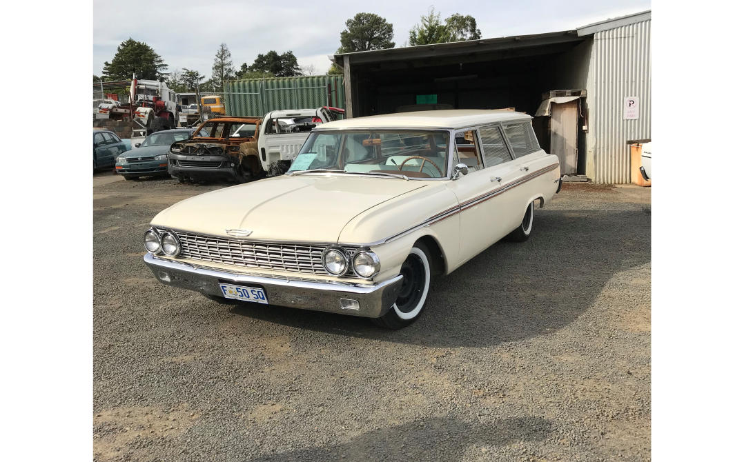 1962 Ford Country Sedan