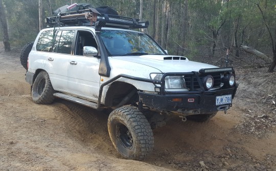 1999 Toyota LandCrusier 105