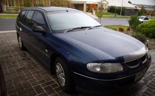 1999 Holden COMMODORE EXECUTIVE