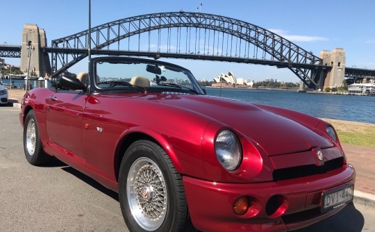 1994 MG RV8