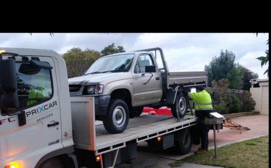 2002 Toyota HILUX (4x4)