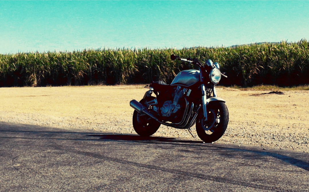 2000 Yamaha 1251cc XJR1300