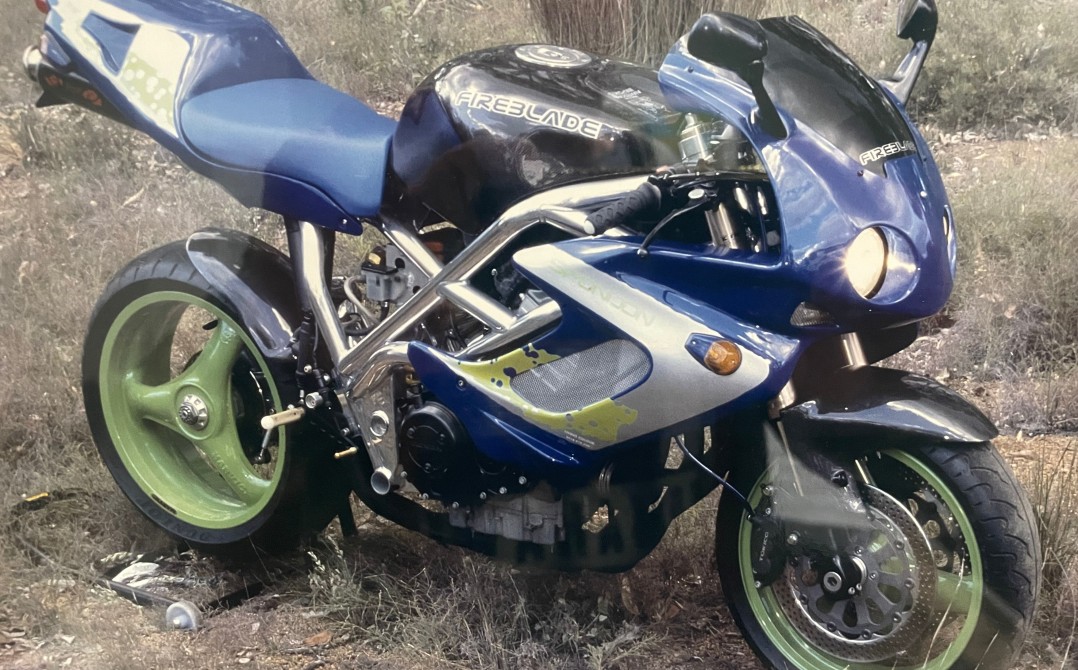 1997 Honda 918cc CBR900RR (FIREBLADE)