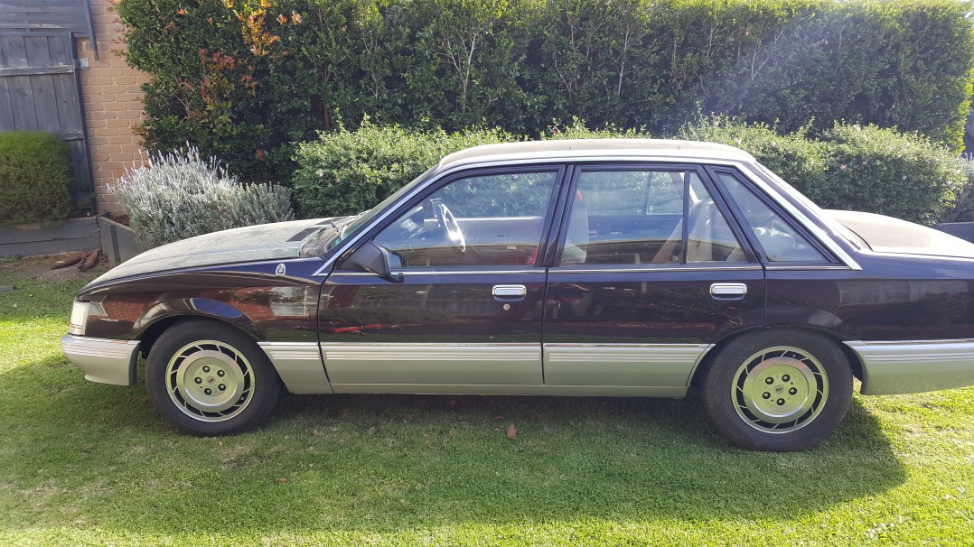 1985 Holden CALAIS