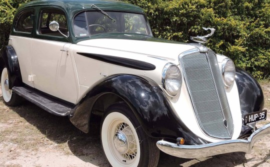 1935 Hupmobile J-521 Aerodynamic