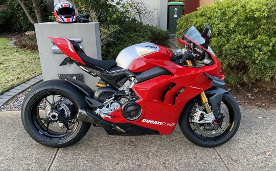 2019 Ducati Panigale V4R