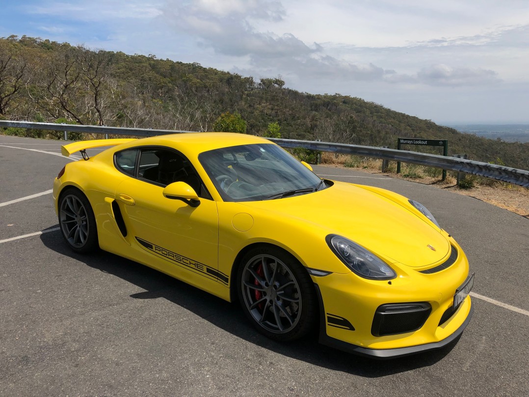 2016 Porsche 981 CAYMAN GT4