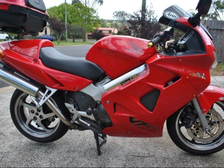 2001 Honda Vfr800