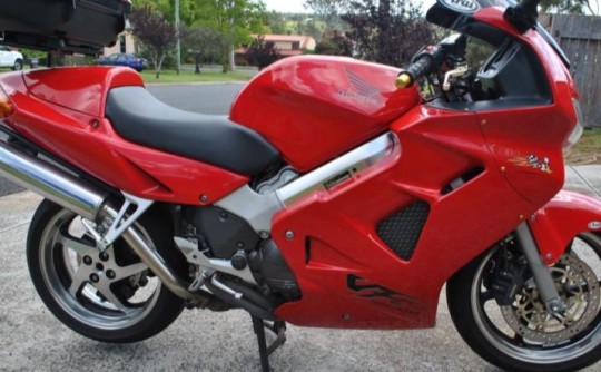 2001 Honda Vfr800