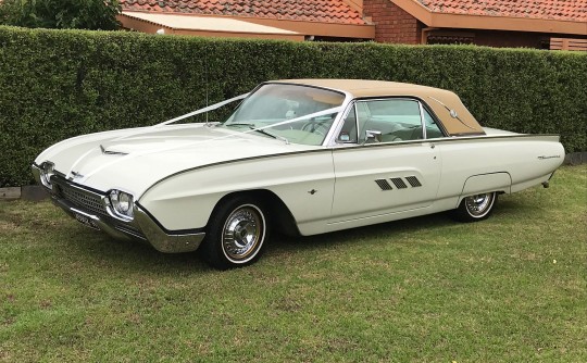 1963 Ford Thunderbird